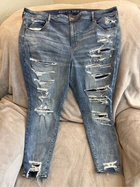 American Eagle Outfitters Blue Distressed Skinny Jeans